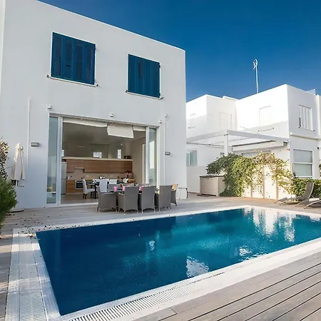 Fig Tree Bay Frontline,luxury 4bdr Sea-front With Pool And Amazing Views Protaras